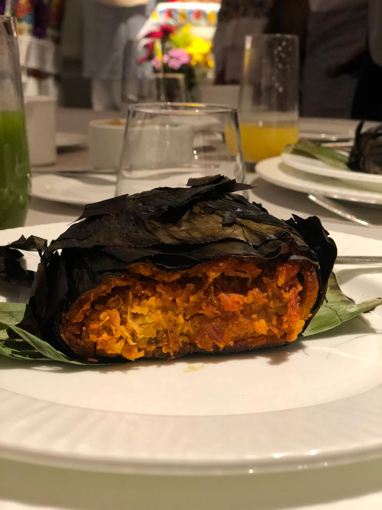 Comidas De Un Foráneo on Twitter "MUCBIPOLLO O PIB YUCATAN Un tamal gigante, cocido también