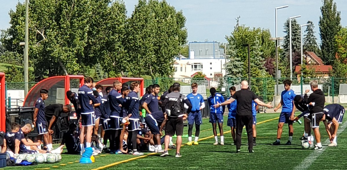 FCEdmontonNow's tweet photo. #TheIslandGames @FCEdmontonNow team send off with the @RVVanguard and the #SocialDistancingPolice! ๐คฃ ๐ฎ ๐๏ธ ๐
@CPLsoccer https://t.co/MKydbdD39t
