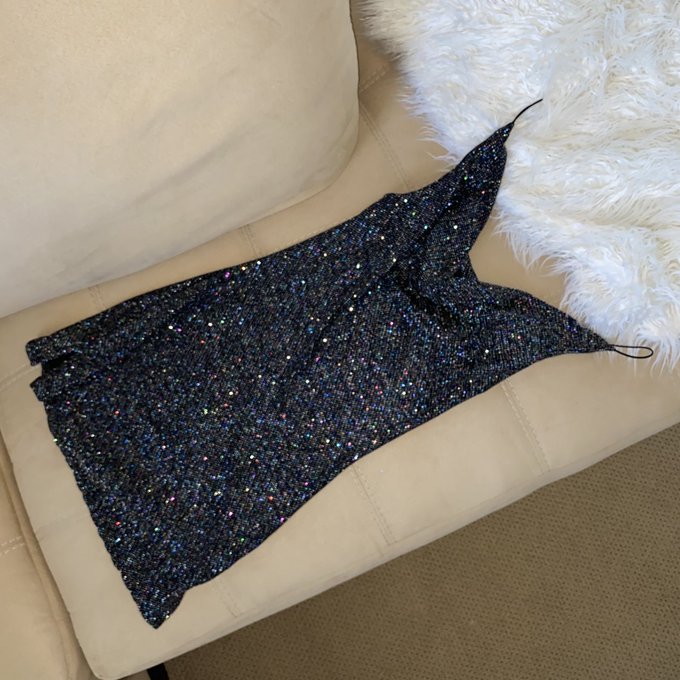 Posted more items on my Poshmark✨ https://t.co/U1XYBMIQUX https://t.co/XdeVRbBabW