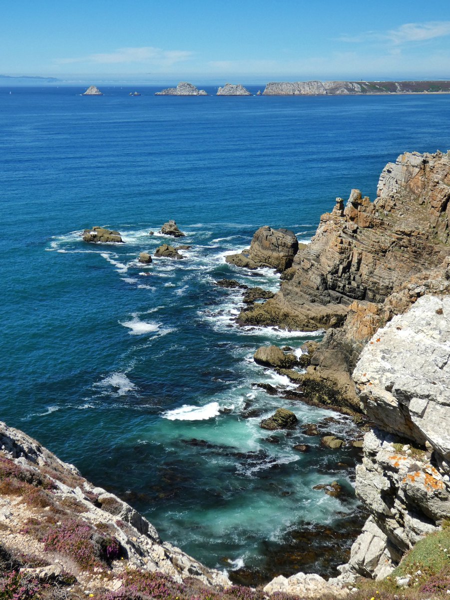 Toujours aussi belle la presqu'île de Crozon !
#crozon #camaret #bretagne #pointededinan #Finistère #pointedepenhir #MagnifiqueBretagne