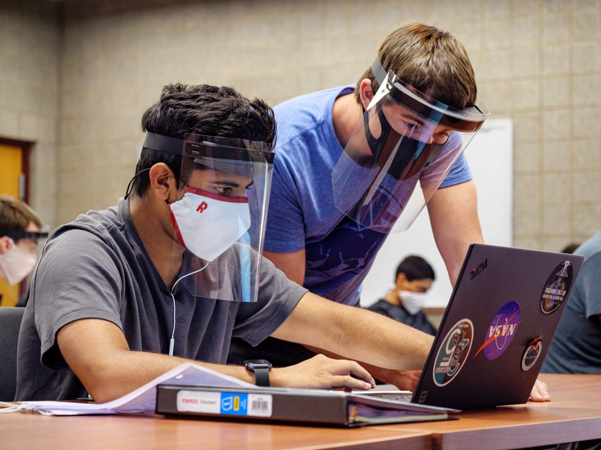 RoseHulman's tweet photo. Rose Ready: Students are wearing face shields &amp; masks while working assignments in the Accelerated Math Physics program for first-year students wishing to get ahead on mathematics &amp; physics coursework. The rest of our students are scheduled to arrive later this month. https://t.co/GpEhMtRUU6