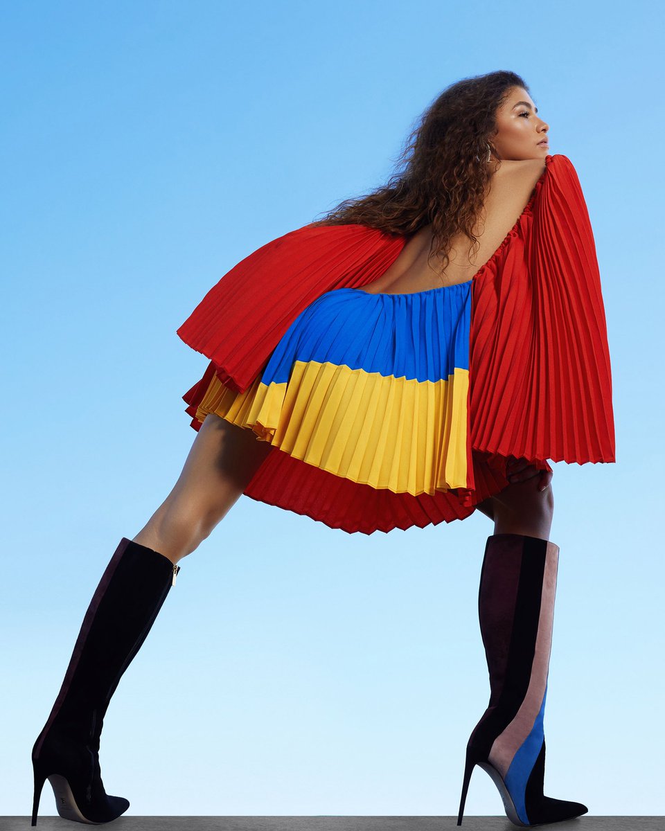 Zendaya tweet media