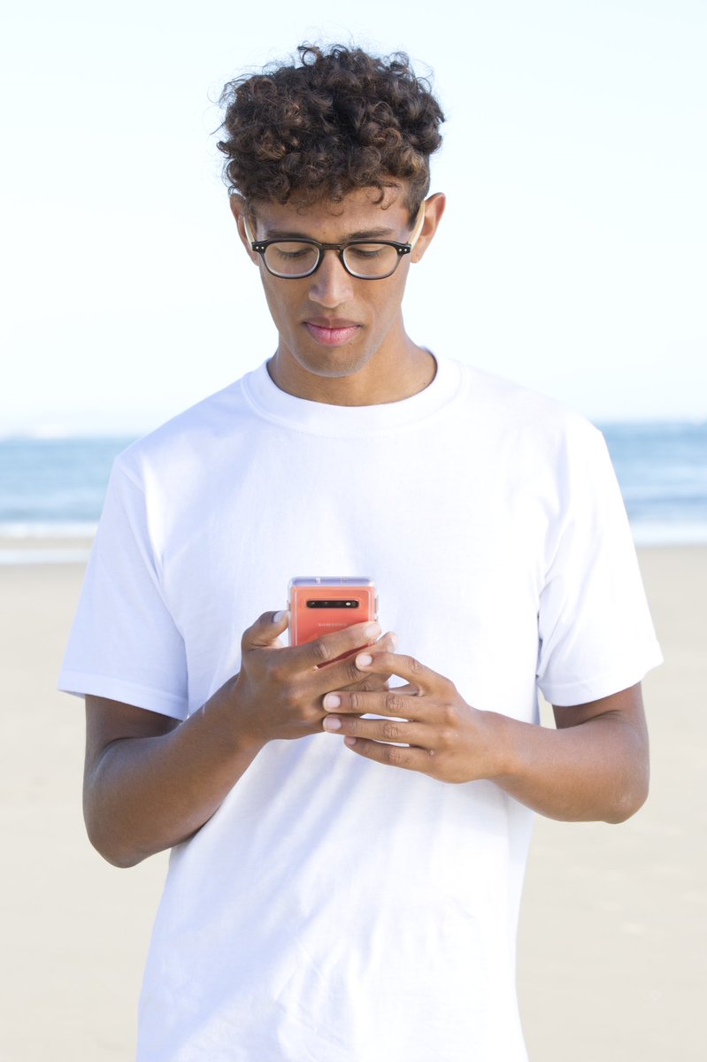 blueplanetsight's tweet image. our premium #berkeley readers are the perfect mix of style and sophistication. featuring bamboo temples and our #ecoprocess frames, we combine eco-friendly materials with a pleasing design. get your pair today! link below.

shop now: 
blueplaneteyewear.com