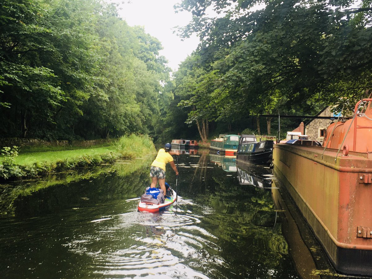 ShellsEllison's tweet image. So much love for the Liverpool and Leeds Canal! Day five done and half way now to Goole :) Thanks @CRTNorthWest for awesome clean facilitates!