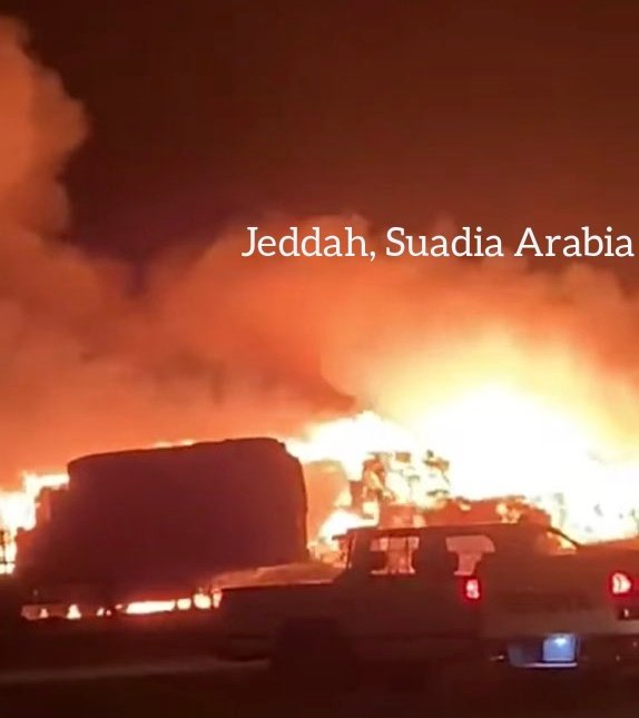 muhammadwahab55's tweet photo. Ya Rabb ul Aalameen have mercy on us after Beirut, UAE, Iraq and now Saudia. 🙏🏻💔

Massive fire reported at Harmain rail station #Jeddah 😢 https://t.co/TT77TYQ5zt