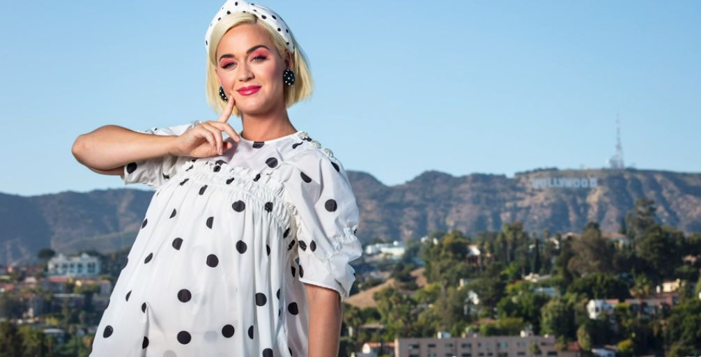 katysbldo's tweet photo. Katy Perry renewed her contract with Capitol Records for 5 more albums โฅ๏ธ https://t.co/AK00ZL1fUO