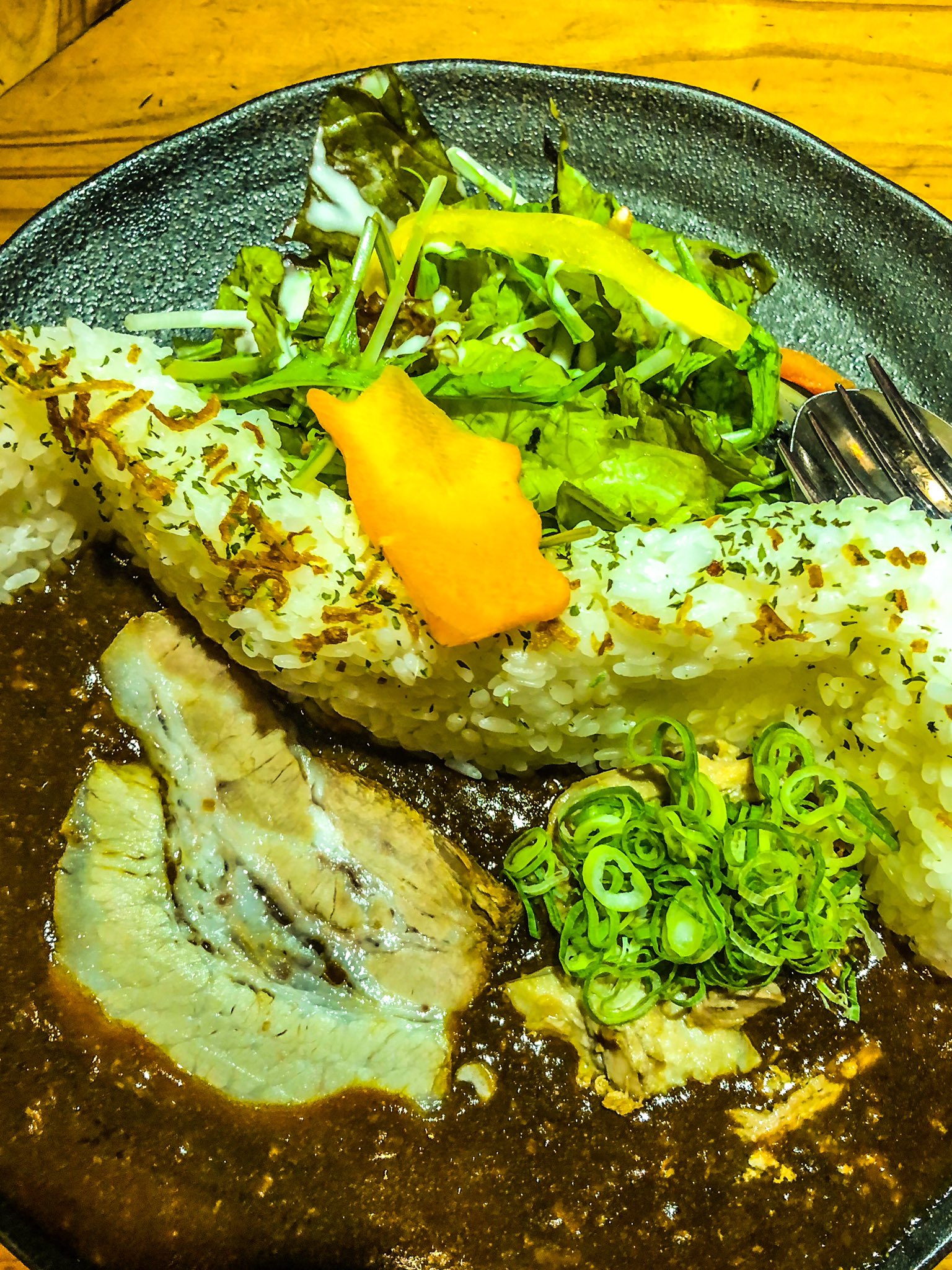 出前三昧 信濃大町のご当地グルメ 黒部ダムカレー ライスがダムで ルーが黒部湖だそうです 食べるとダムカレーカード貰えました 長野県 大町市 信濃大町駅 豚のさんぽ 黒部ダムカレー カレーライス ご当地グルメ ランチ T Co 出前三昧 信濃大町のご当地グルメ 黒部ダムカレー ライスがダムで ルーが黒部湖だそうです 食べるとダムカレーカード貰えました 長野県 大町市 信濃大町駅 豚のさんぽ 黒部ダムカレー カレーライス ご当地グルメ ランチ T Co