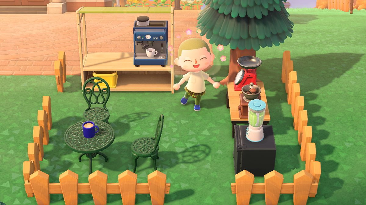 I made a cute little seaside coffee shop! #AnimalCrossing #ACNH #NintendoSwitch