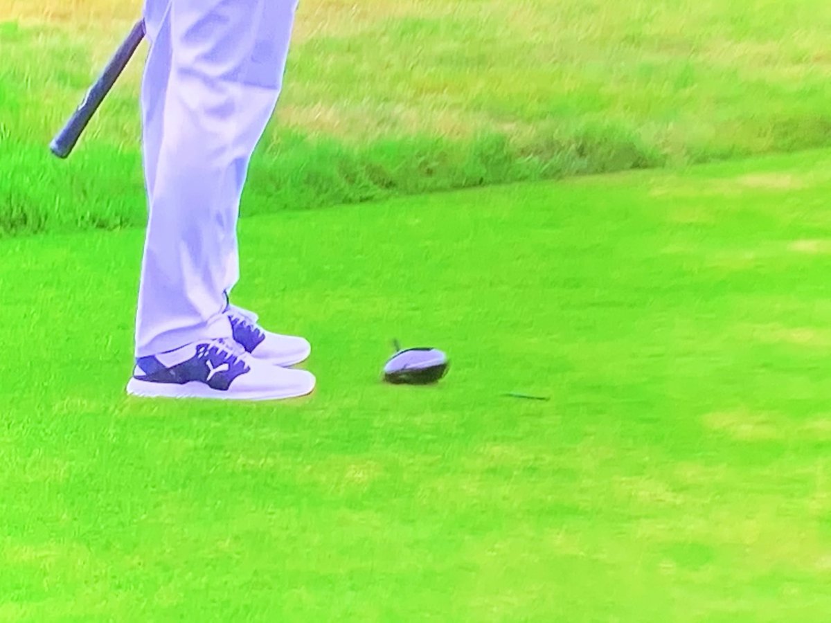 ChrisJStratford's tweet image. Looks like those damn ants have spent the week taking their revenge on #BrysonDeChambeau by gnawing through the shaft of his driver #USPGA #HardingPark #Golf #GolfChat