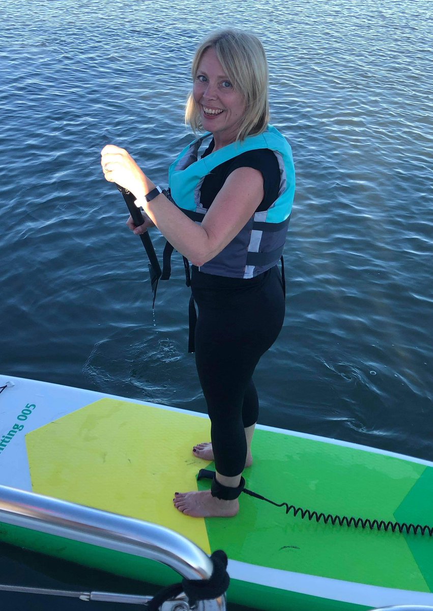 JulietNorris's tweet photo. 4k walk at 7am this morning followed by various walking work calls through the day adding another 6k, topped off by 30 minutes of paddle boarding this evening #HPRaceToPA #PowerfulPartnerships #Enterprise #ComputacenterUK https://t.co/ImgIEdaDGI