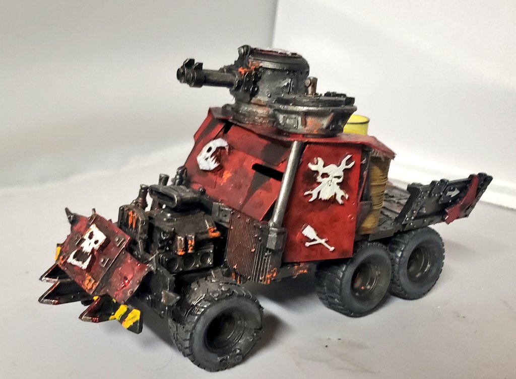 ODTGaming's tweet photo. Red makez it go fasta! @KromlechEU another submission #kitbashkromlech
#contest #kitbash #kitbashcontest #kitbashing #kitbashingwarhammer #kitbash40k #kitbashing40k #orks #warhammer40k #warhammercommunity #warhammer #trukk #waaagh #ork https://t.co/U2q9Lw0iyn
