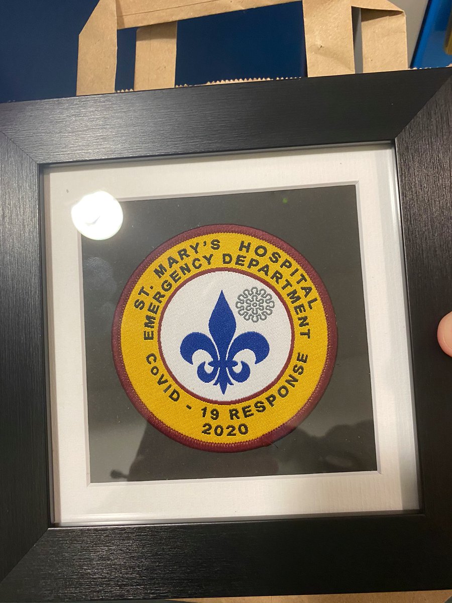 SteffanGriffin's tweet photo. When you end up covering enough locum shifts and get adopted by the team 😂
A mad 6-months but have loved working with such awesome people in this great place #Team63 @Imperial_EM
Will always look forward to popping in for shifts here, and will treasure the badge! #FYforever https://t.co/c5M3SVNow8