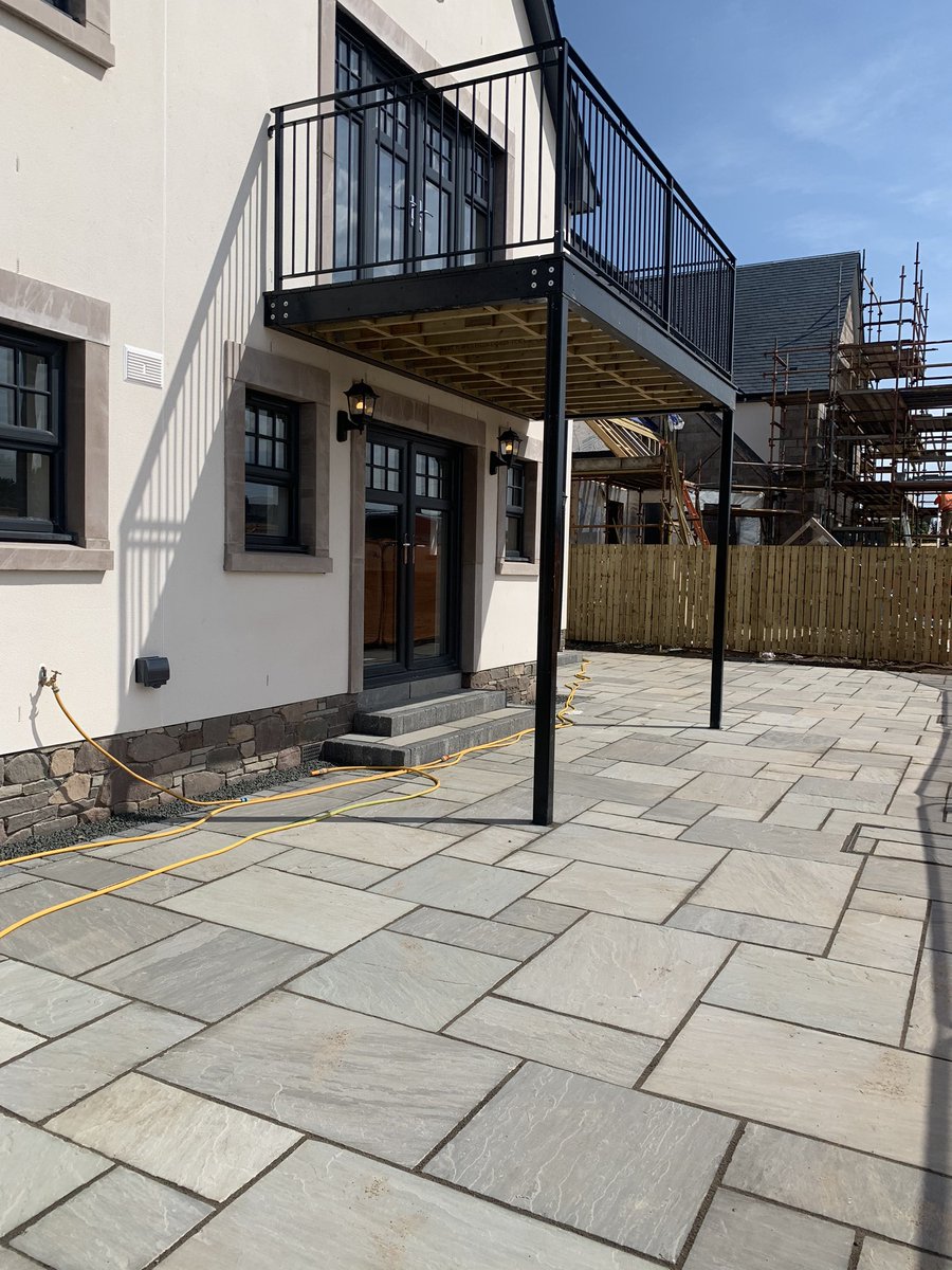 pavecolimited's tweet photo. Some jobs we’ve completed and have on going as I don’t keep that up to date with twitter. #paving #scotland https://t.co/iiRZsZYRfF