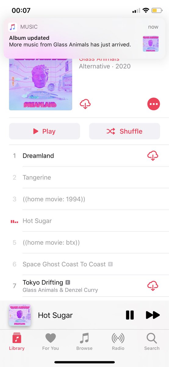soundtrackseven's tweet photo. @GlassAnimals the notification... you’re too late sis https://t.co/ioSwDATou0