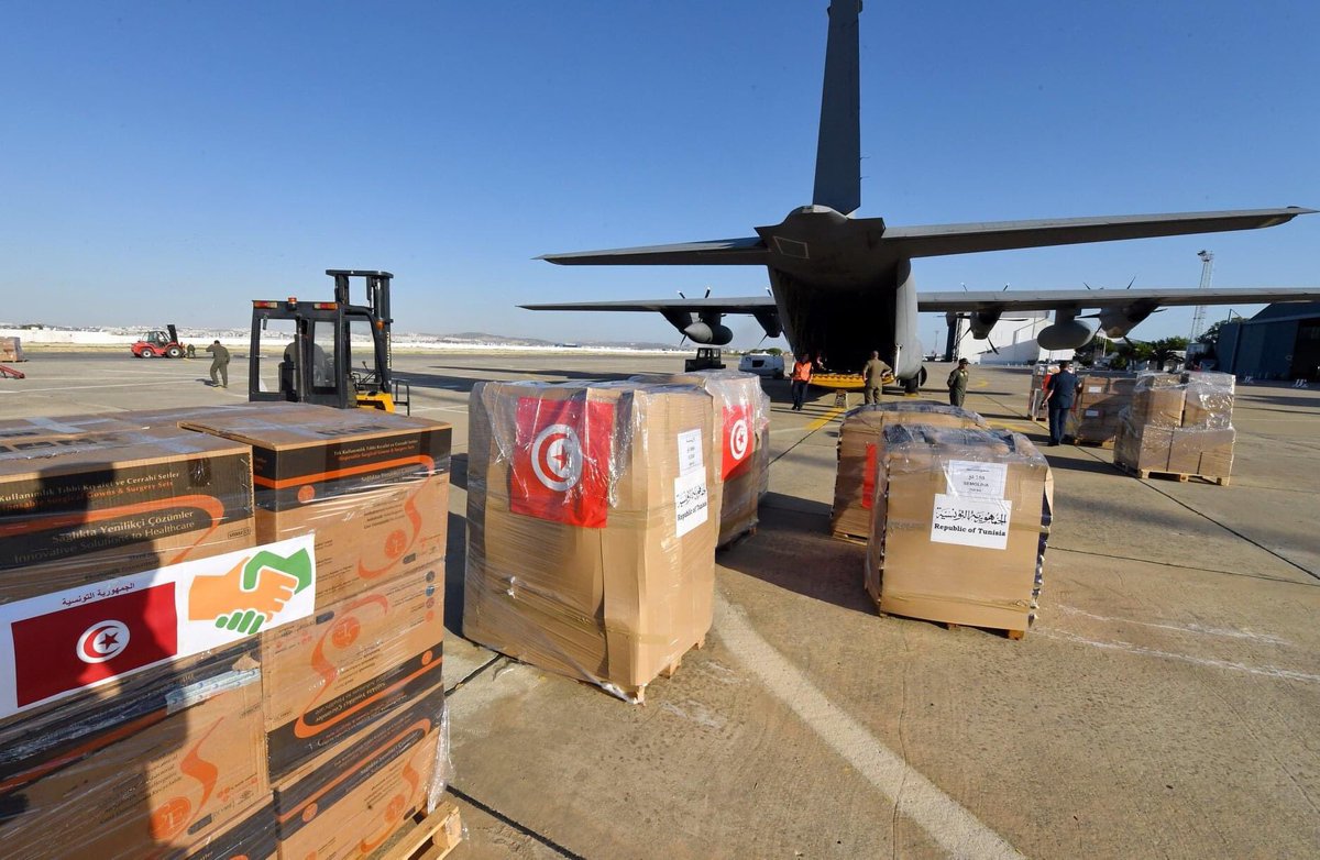 Saradoubler's tweet photo. Medical supplies being sent from Tunis today to Beirut. From home 1 to my home 2 ❤️ https://t.co/llCiRvRuOi