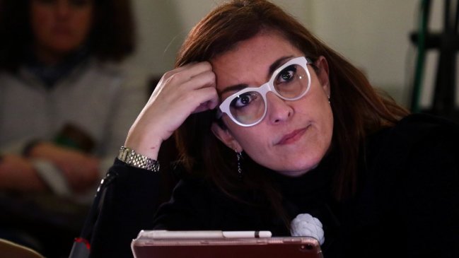 Cooperativa's tweet photo. Crimen de Ámbar Cornejo: Defensora de la Niñez pidió explicaciones al Poder Judicial por libertad de imputado #CooperativaEnCasa https://t.co/9BQ6JVNcNO https://t.co/6C1VP0rH61