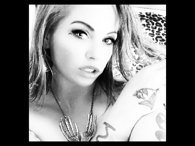 I'm online right now on Skyprivate - pay-per-minute system for Skype live shows. Call me right now in<a href="/tag/camgirl"class="tags"><span>#camgirl</span></a>