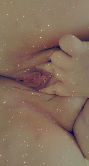 CLIT PIERCED 😍🤩 https://t.co/0u4gv2mfEG<a href="/tag/newprofilepic"class="tags"><span>&#35;newprofilepic</span></a>