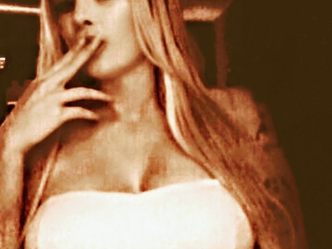 I'm online right now on Skyprivate - pay-per-minute system for Skype live shows. Call me right now in<a href="/tag/camgirl"class="tags"><span>#camgirl</span></a>