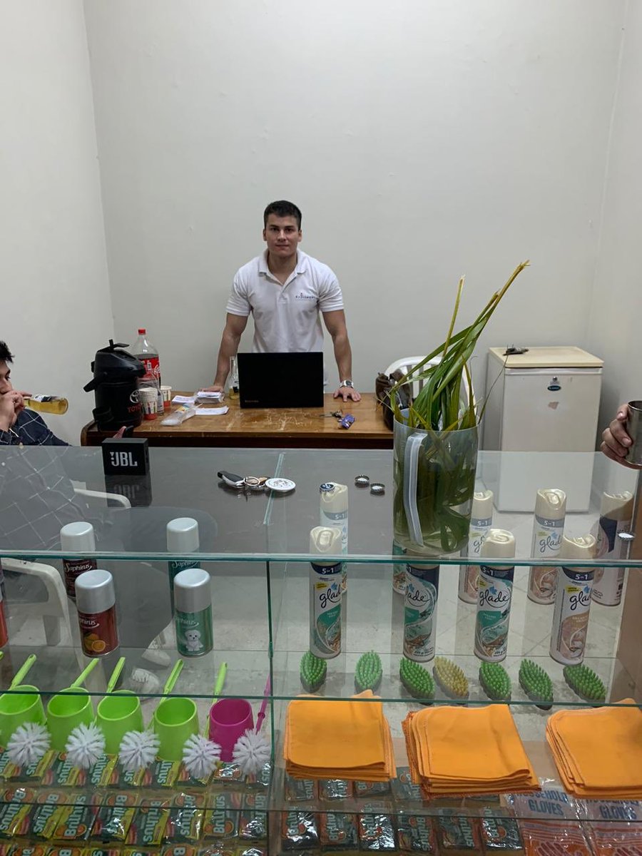 gerardopane's tweet photo. Hoy oficialmente inauguramos el primer local comercial de #Brillager gracias a Dios, a la familia y a los amigos por estar siempre presente, les esperamos a todos para seguir creciendo, estamos ubicados en Quinta entre Yegros e Iturbe, Barrio Obrero Asunción.
Siempre adelante 💥 https://t.co/szucOLaOn0