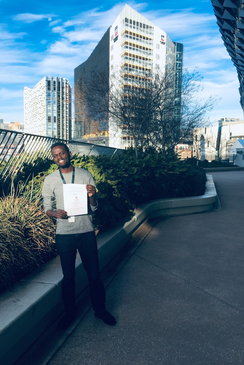 AUGradSchool's tweet photo. 🎈🎉👏Record number of #thesis submissions this week. Huge congratulations Shadrack Mutuku @Shady_Mulinge, Van Dac Ho @vandacho4, Govinda Pathak @pathakg111, Tshewang Dorji &amp; Julian Ferraretto @jferraretto. Thank you for your kind words and awesome pictures! @ecms_uofa @SoBSPA https://t.co/NZxoH5sBfm