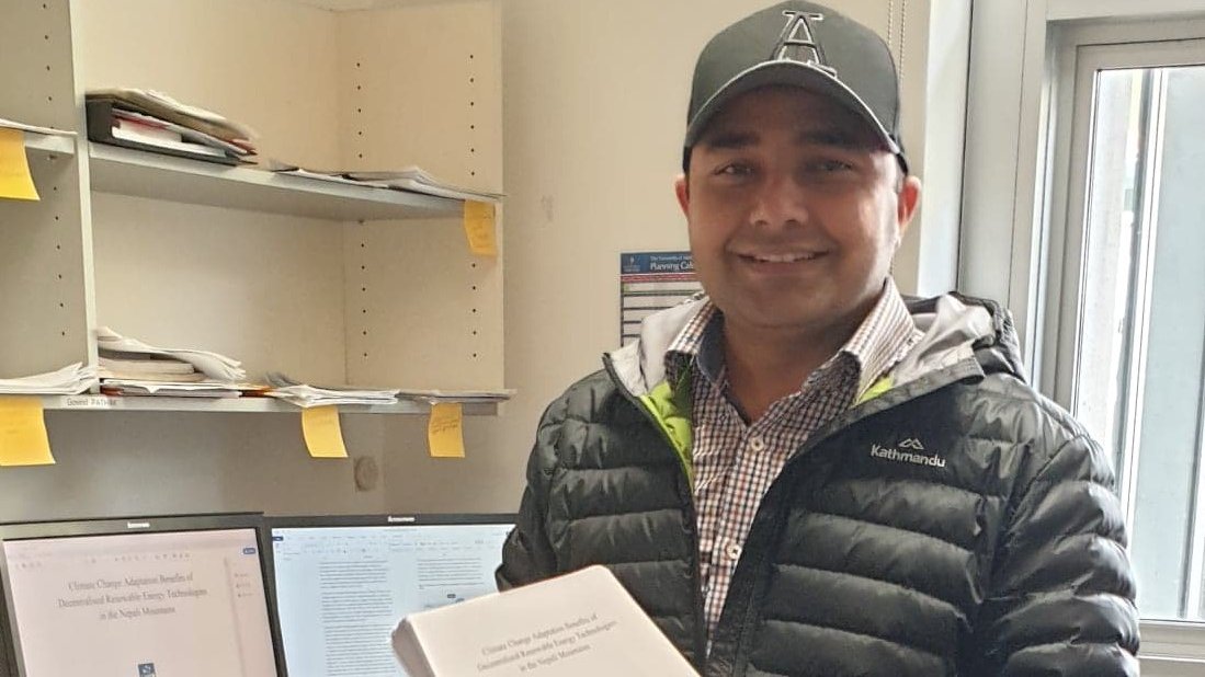 🎈🎉👏Record number of #thesis submissions this week. Huge congratulations Shadrack Mutuku <a href="/Shady_Mulinge/">SM</a>, Van Dac Ho <a href="/vandacho4/">van dac ho</a>, Govinda Pathak <a href="/pathakg111/">Gavin Pathak</a>, Tshewang Dorji &amp; Julian Ferraretto <a href="/jferraretto/">Julian Ferraretto</a>. Thank you for your kind words and awesome pictures! @ecms_uofa <a href="/SoBSPA/">School of Biological Sciences Postgrad Association</a>