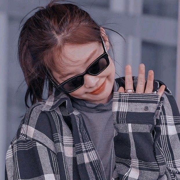 JeishiJin tweet media