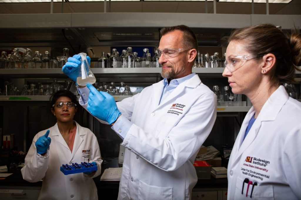 ¿Las aguas residuales pudieron haber advertido sobre la #COVID19
bit.ly/3fBkutV