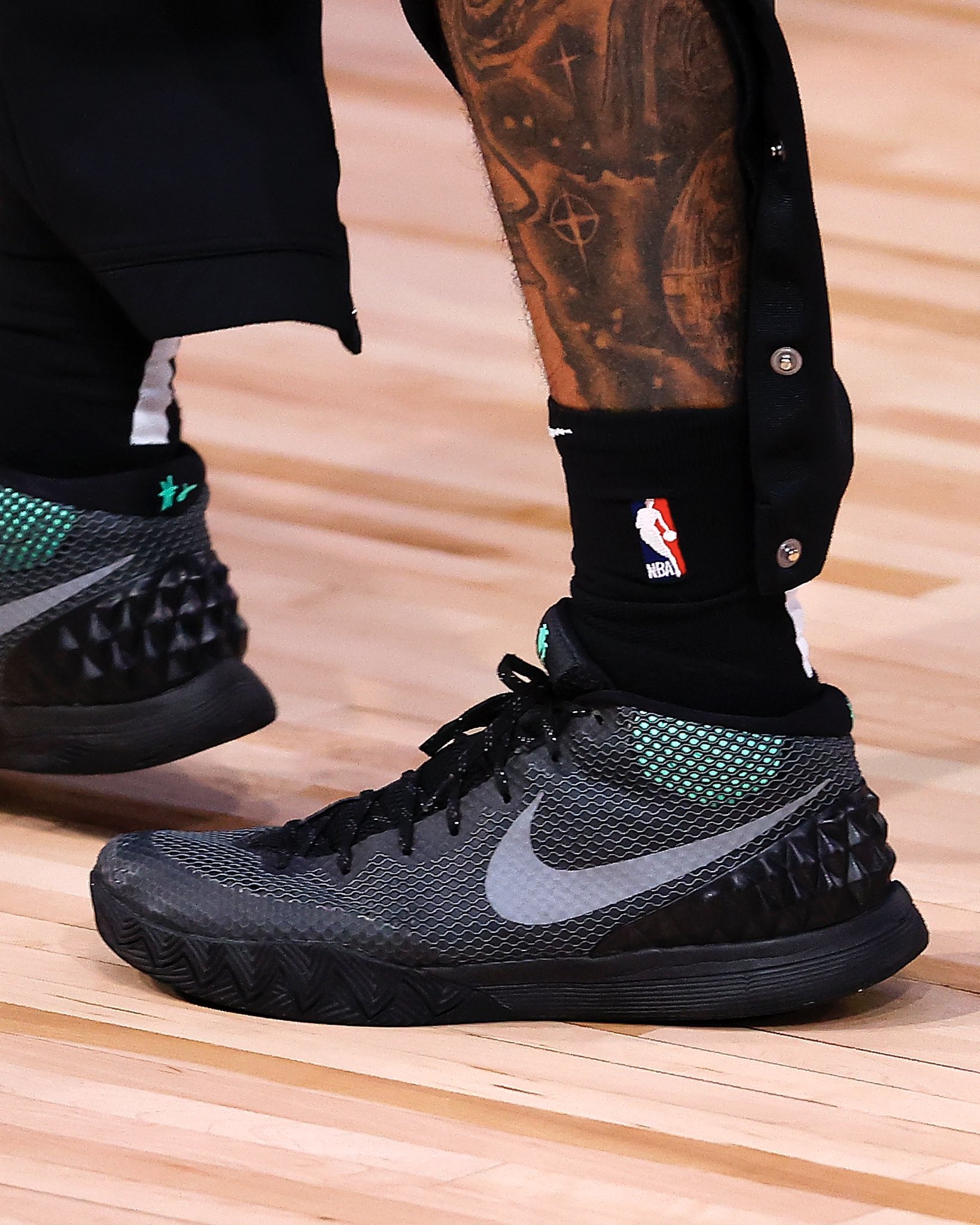 Kyrie top 1 driveway