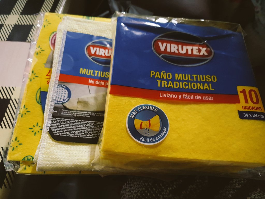 psicogaby's tweet photo. Te das cuenta q estas vieja cuando te llega la encomienda de #ilko con los paños pal aseo y los 18 paquetes gigantes de toallas y traperos humedos #virutex... (dato pa la gente de #puq, en la pagina estan mucho más económicos q en el comercio local de acá) 😊 y te emocionas https://t.co/fBfw3w2yiO