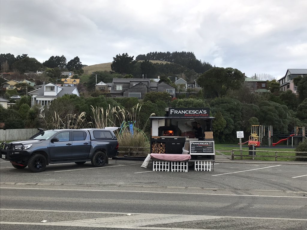 five15design's tweet photo. Whoop! Guess whose having pizza tonight #MacBay #OtagoPeninsula #Dunedin
4mins, no waiting around & yum! https://t.co/ZMzMRFSZZG