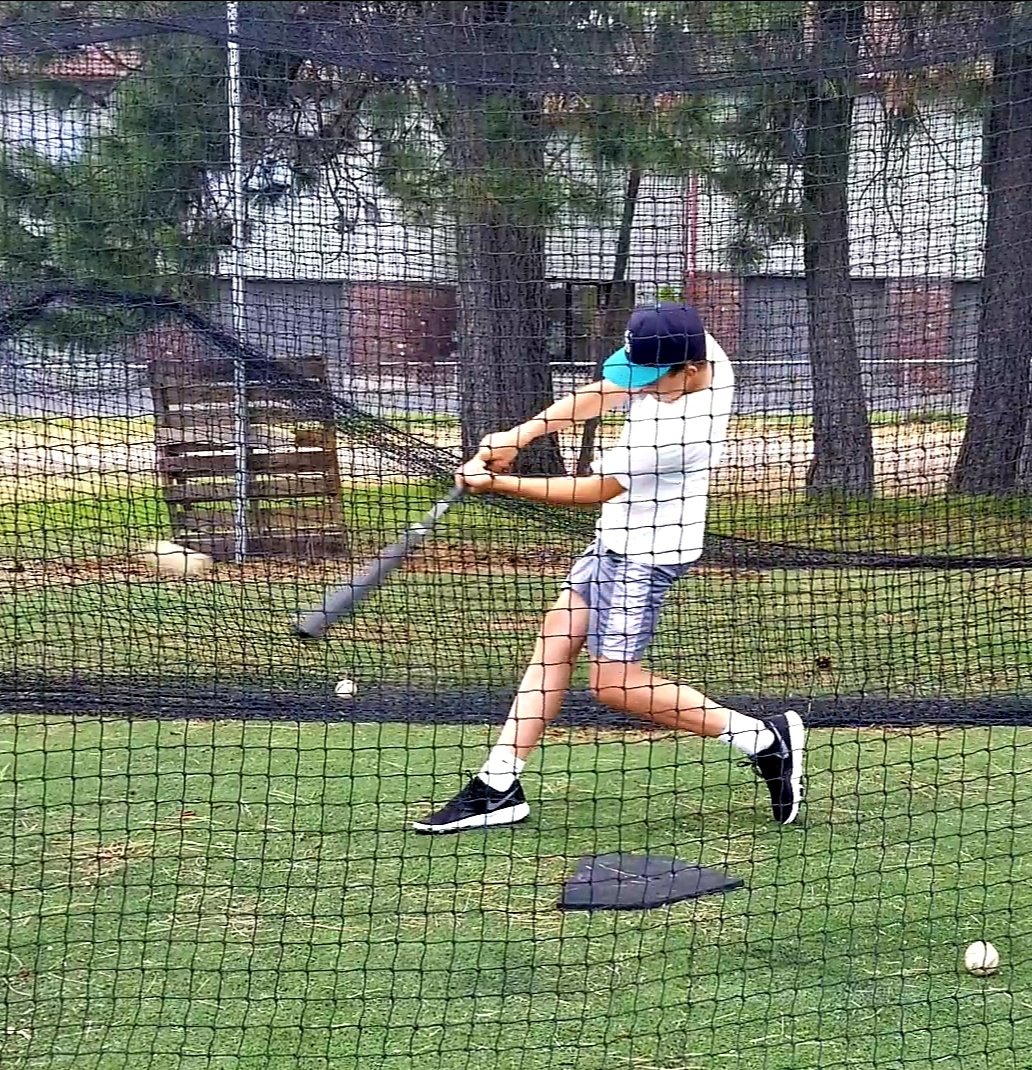 Cole_Startin's tweet photo. My @StringKing #MetalPro finally arrived today! Couldn't wait to get into the cage and try it out! Love how it feels. I've swung lots of BBCORs, and this is my new favorite. Just need to decide on a name. #BoomStick https://t.co/DPC3Di4AS6