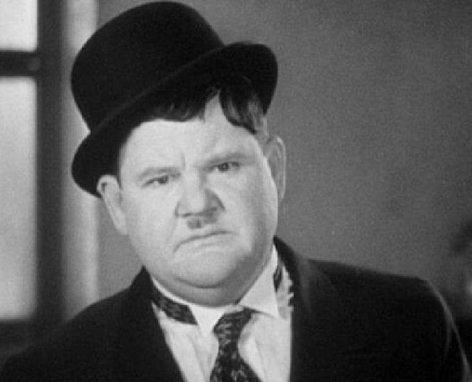 'Questo nome [Babe] risale al mio primo taglio di barba, il barbiere mi ha rasato, poi ha messo il borotalco e ha detto: 'Sei a posto, Babe'.' Oggi nel 1957 moriva l'attore #OliverHardy, con #StanLaurel formò la più celebre coppia comica della storia del cinema. #7agosto.