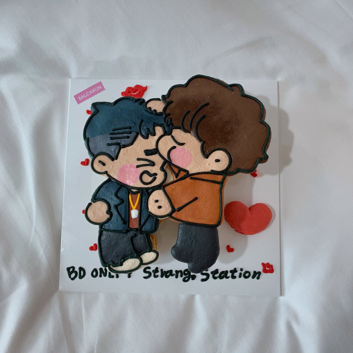 bdonly4's tweet photo. Strange Station으로 이쁜 선물이 도착했습니다💛 보내주신 익명의 탑승객님 감사합니다! https://t.co/28QmfLJhvN