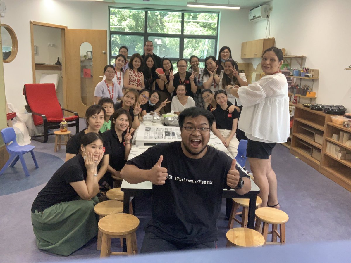 LindsayVargasB's tweet photo. ECC family getting together for a shared podluck. Kick start the year with our collaboration and contributions as a team in a very fun way. #siscares #sisrocks #issedu https://t.co/5M0rz9ELXu