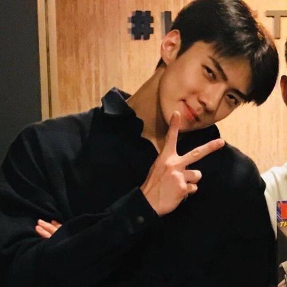 senichul's tweet photo. #ExaBFF #ExaEXOL #EXO @weareoneEXO https://t.co/fnc1WGtZaF
