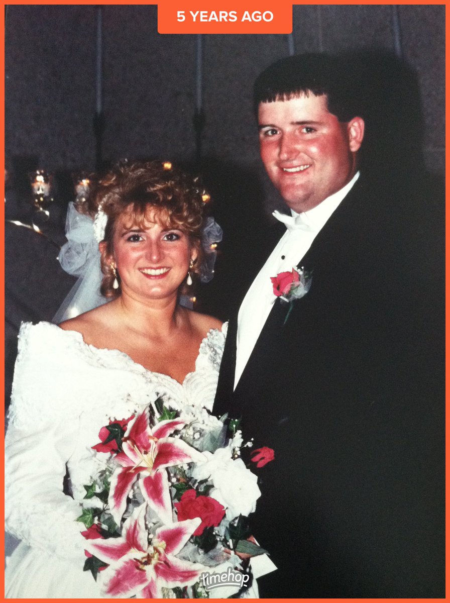 SusieSamuelson's tweet image. Happy 27th anniversary @JayBSamuelson   I ❤️ you!