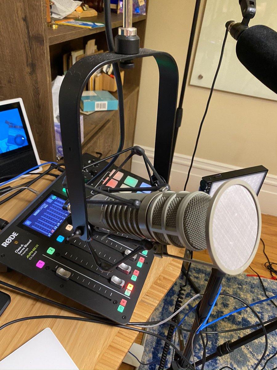 Let's talk sound. I use a RE20 dynamic mic because  @christopholies told me to. It's shock mounted, has a pop filter, and is affixed to disappointing Heil PL2T monitor arm. I'm actively looking for a replacement that's sturdier.