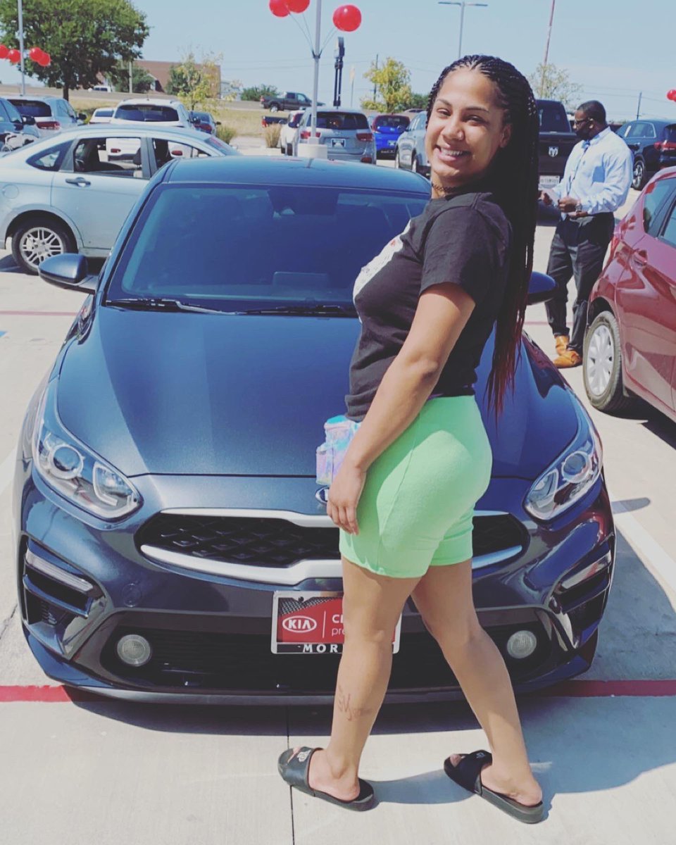 Serena_Angelica's tweet image. When everybody spoke down on me. “I seen the car I wanted, then I went and paid for it, cash cash” ♥️💰👏🏽 #dtx #dtxmodel #model #2019kiaforte