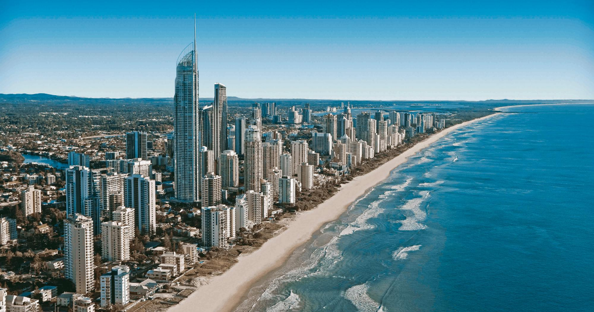 TopMBA's tweet photo. What do Australia, Singapore and America have in common, besides stunning skylines? 🏙 They all rank in the top 10 countries for leading #MBA salaries. Find out what it takes to make it as an MBA grad in these destinations: https://t.co/PjOCrH5Zbt #mbajobs #mbacareers #mbasalary https://t.co/MmL7C3bYqy