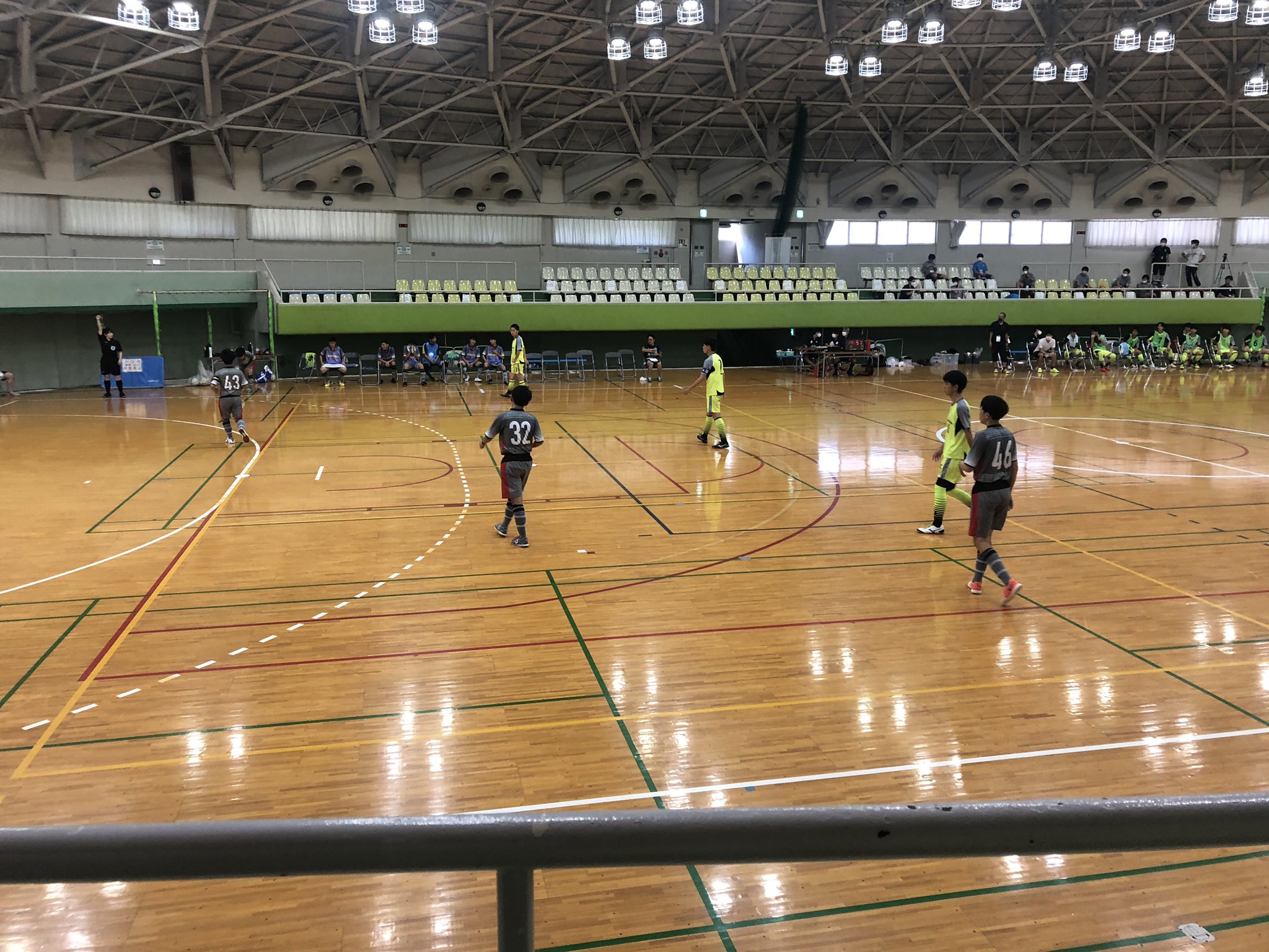 S B F C Londrina 第15回神奈川県ユースフットサル大会 第1回戦 Sbfcロンドリーナセグンド 2 2 Pk1 2 鶴嶺高校フットサル部 得点者 温 綾部 初戦敗退となりました 応援ありがとうございました Bellmare F T Co Fob34mdb15 Twitter