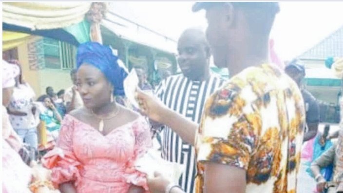Interesting thing to note about theIjaw traditional ceremony is how the groom is made to spend money.that during the marriage ceremony, an Ijaw bride is not expected to smile until she has been sprayed a lot of money by the groom and his family.