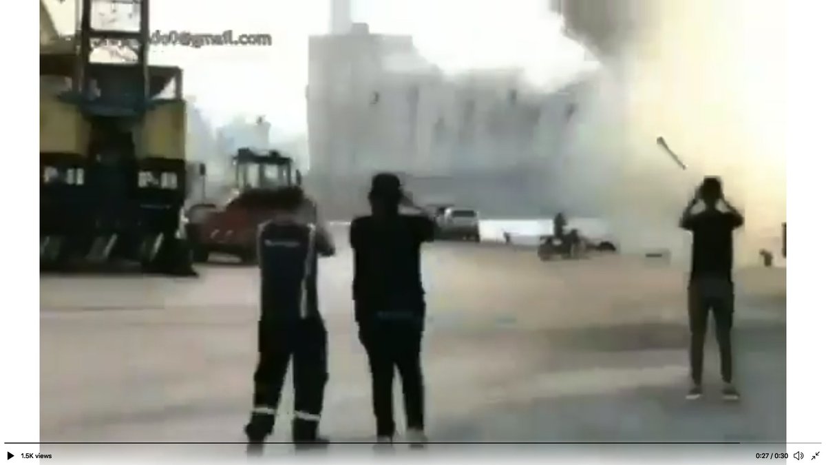 Here's how CRAPPY this hoax is.HE USED THE SAME MISSLE FOR BOTH THE LONG SHOT AND THE CLOSEUP.In the third image, I put them side by side.IT'S THE SAME MISSILE.Terribly lazy computer-generated imagery (CGI).