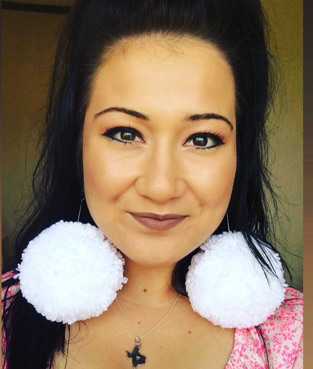 baraxisbabes's tweet photo. Bertha pommies for all the EXTRA gals😉😉 https://t.co/WISuWIvMBz