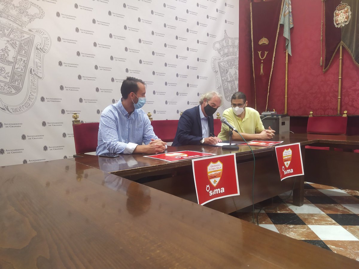 🚨 GRANADA FÚTBOL SALA. El <a href="/SIMAmedia/">SIMA, s.a.</a> da el salto a la capital. Jugará en Núñez Blanca desde esta temporada.