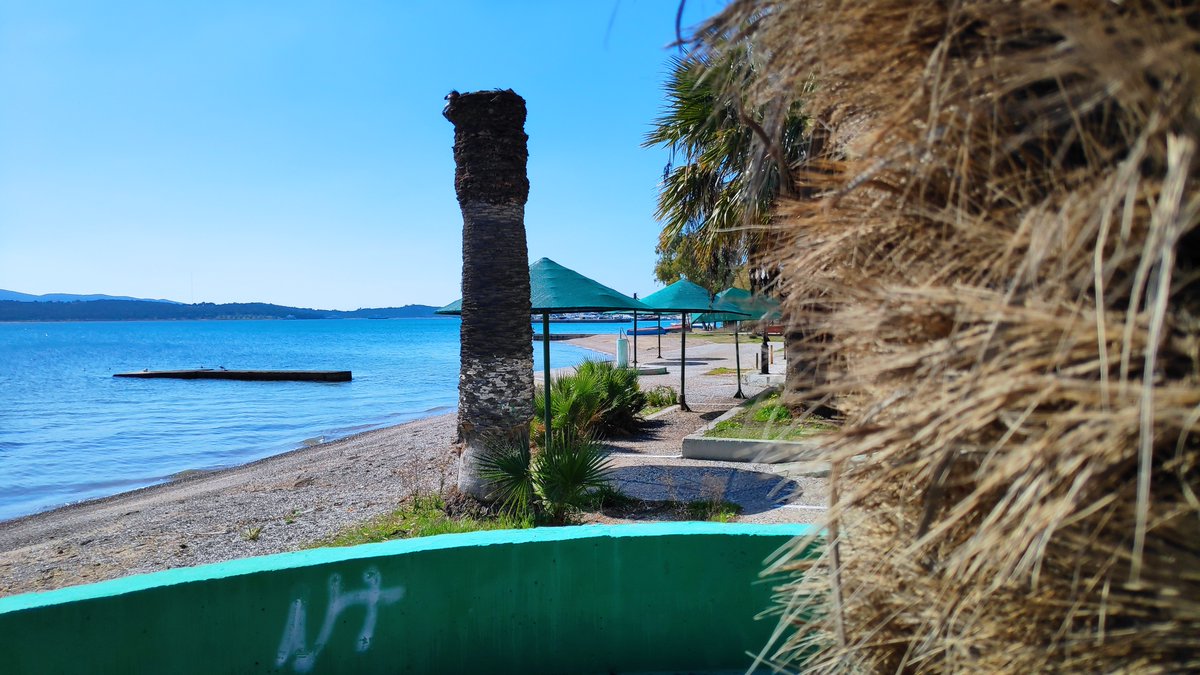 EPSTbv's tweet image. Thanks to @qplakke1. Prachtige foto’s van de omgeving in Griekenland ☀️🇬🇷 #hoewordikpiloot #pilotlife #studypilot #pilotschool #epst #globalaviation #greece #relaxing #nostress #beachlife #sealife #goodlife ✌🏻