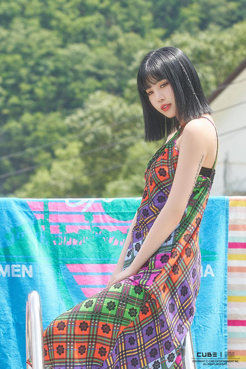 soojinarchives's tweet photo. totally insane https://t.co/vb6G31h4r6