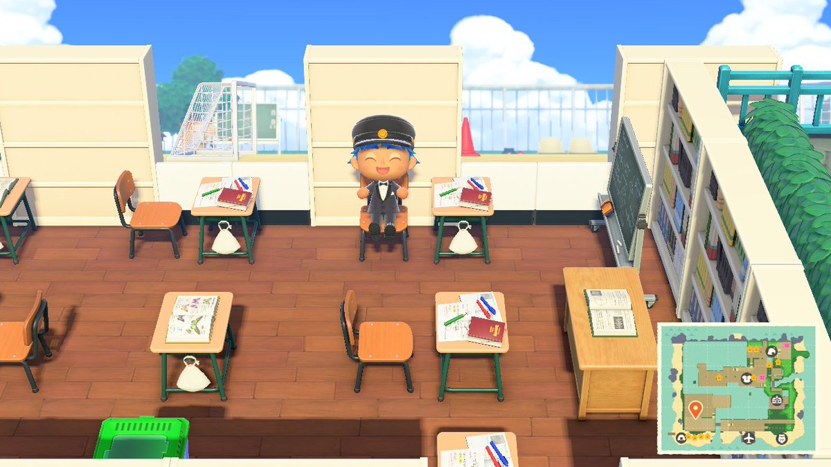 bentoACNH's tweet photo. [@erennoyeager] 

Visited ぴーぴっぴ and enjoyed the bright sun and train designs! This small farm too and cute fish tank (love the use of the table!!) and classroom were so fun!! -M https://t.co/T2AdO4Endz