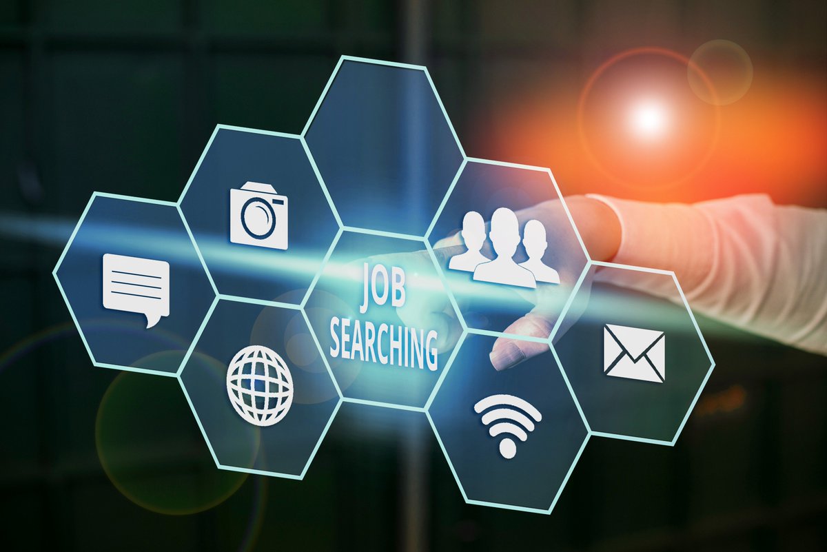 L'Institut pour l'avenir prédit que 85% des #emplois que les travailleurs occuperont en 2030 n'ont même pas encore été inventés. L'#apprentissage en continu se révèle indispensable. Explications ➡️ bit.ly/2PveGaq