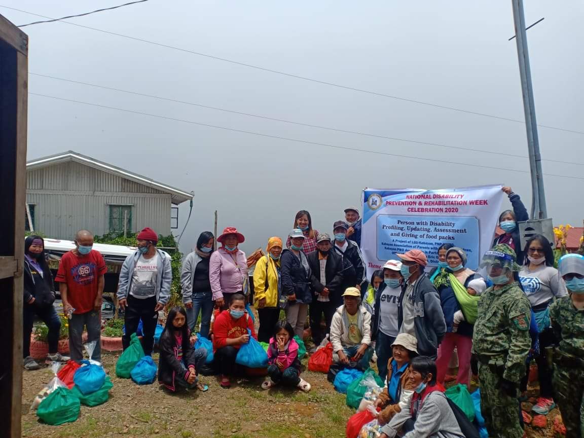 PNPKabayan's tweet photo. Giving of Food Packs to PWD's at Barangay Bashoy and Barangay Eddet, Kabayan in relation to the National Disability Prevention and Rehabilitation Week Celebration 2020..
#TeamKabayan
#TeamPNP
#WeServeAndProtect
@rwinp88 @ragayelmer https://t.co/fotrQRh224